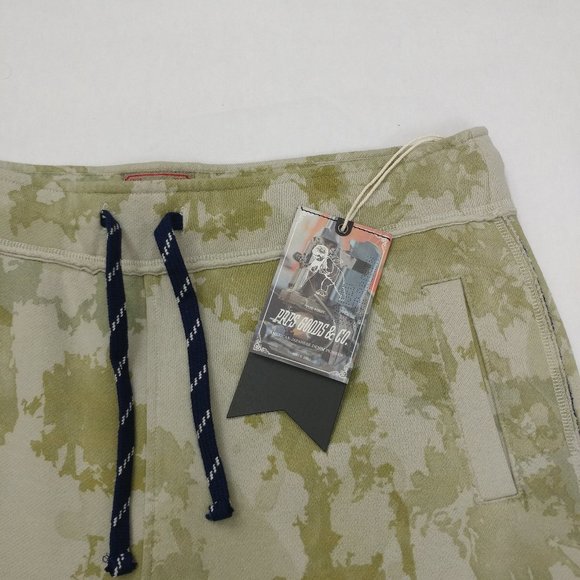 PRPS Camo Print Sweatshorts Fleece Shorts Size L - Picture 3 of 8